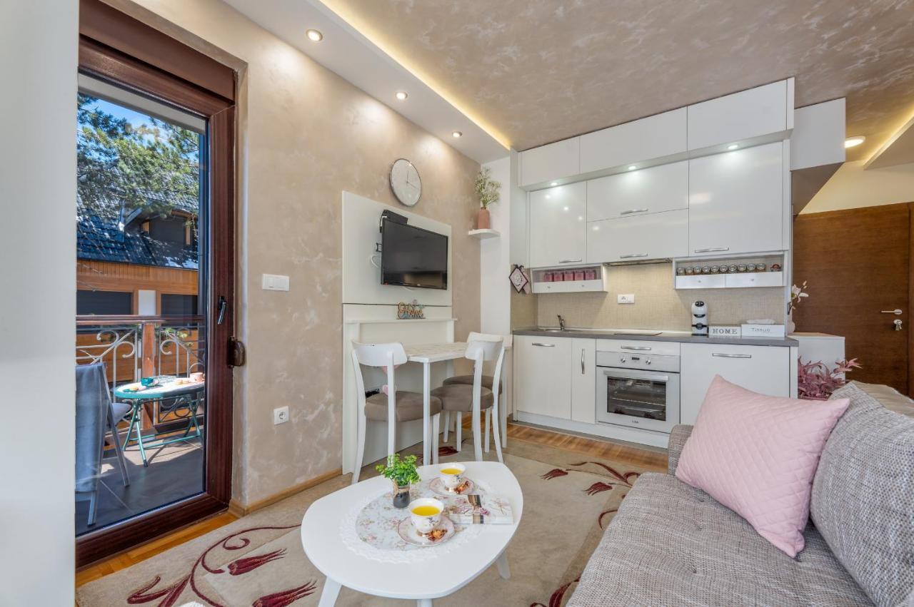 Tajena Apartment *
