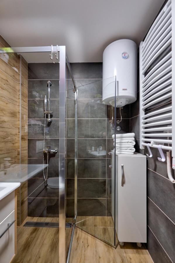 Apartment Tajena *